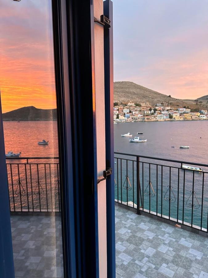 Vila Casa Porphyra Chalki Town Exteriér fotografie